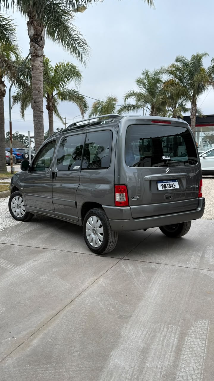 CITROEN - BERLINGO   MULTISPA CE  HDI XLR  - MANUAL  - 2019